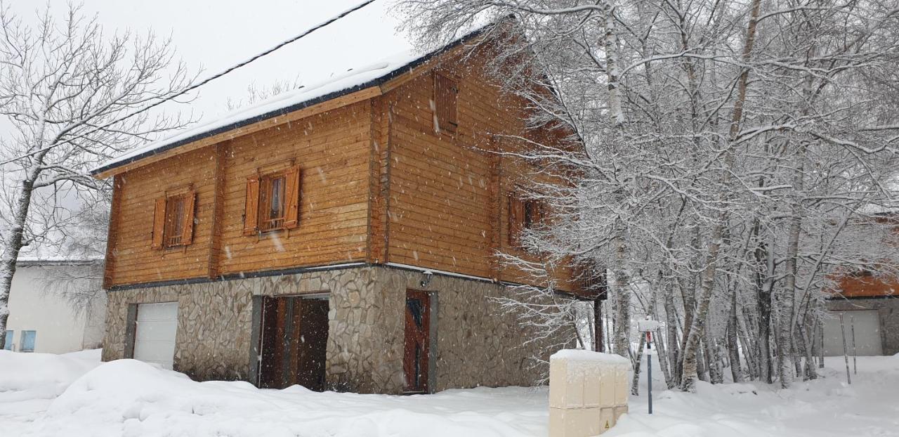 Chalet Bois Au Milieu Des Pyrenees LʼHospitalet-près-lʼAndorre 외부 사진